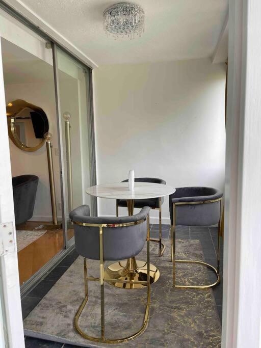 Cozy Penthouse Atlanta,Ga公寓 外观 照片